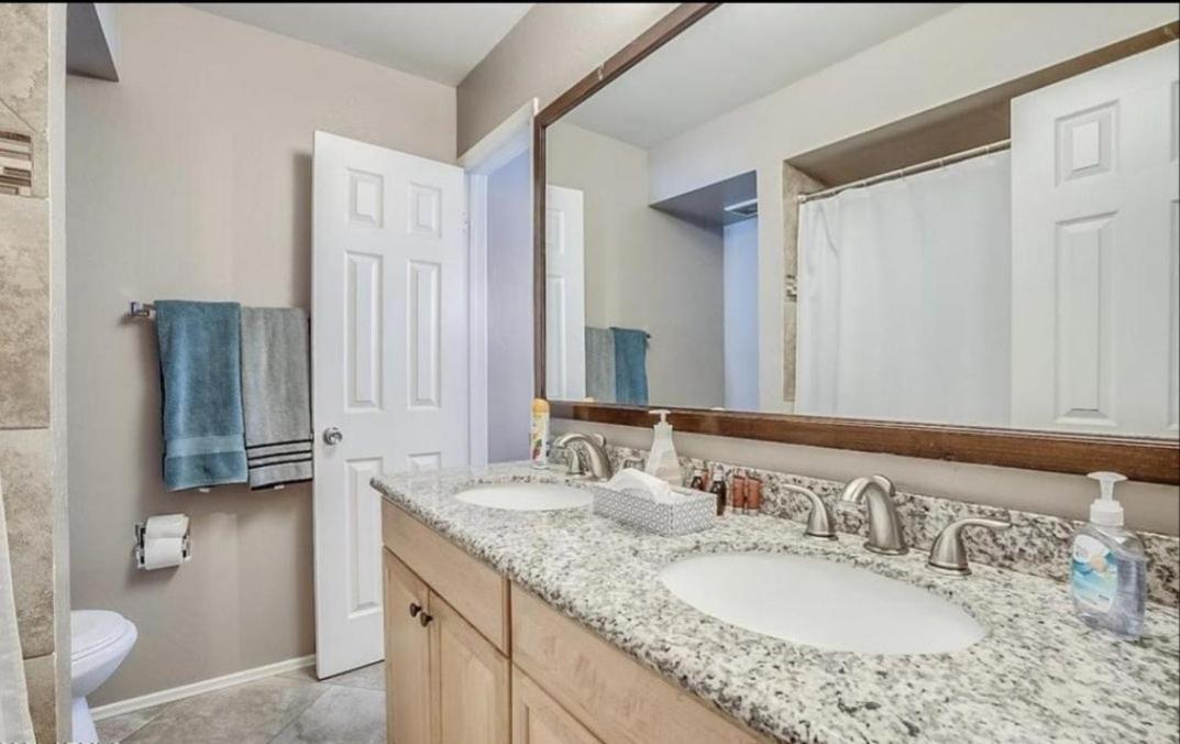Old Town Scottsdale 2 Bedroom Gem! Exterior photo